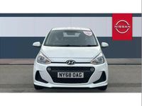 Used Hyundai i10 SE 66 HP (48 kW) 2019 White Hatchback