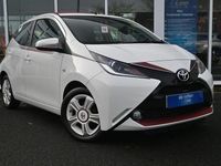 Used Toyota Aygo 68 HP (50 kW) 2017 White Hatchback