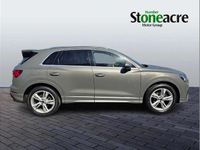 Usado Audi Q3 S-Line 150 HP (110 kW) 2021 Cinzento SUV