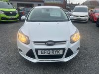 Used Ford Focus Zetec 2013 White Hatchback