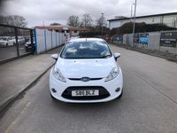 Used Ford Fiesta Zetec 82 HP (60 kW) 2011 White Hatchback