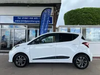 Used Hyundai i10 GO! 100 HP (73 kW) 2019 White Hatchback