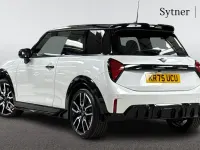 Used Mini Cooper S Hatch 201 HP (147 kW) 2025 White Hatchback