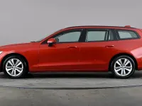 Begagnad Volvo V60 Momentum 150 HK (110 kW) 2019 Röd Kombi