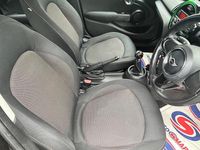 Begagnad Mini Cooper Hatch 2014 Svart Halvkombi