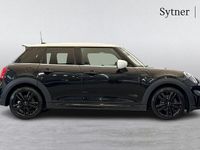 Używany Mini Cooper Hatch 134 KM (98 kW) 2021 Czarny Hatchback