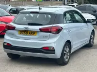 Used Hyundai i20 SE 84 HP (61 kW) 2018 Grey Hatchback