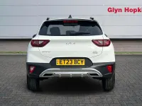 Used Kia Stonic GT-Line 118 HP (86 kW) 2023 White SUV