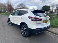 Used Nissan Qashqai N-Connecta 2020 White SUV