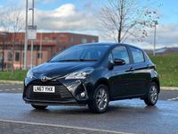 Used Toyota Yaris 69 HP (50 kW) 2017 Black Hatchback