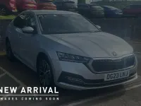 Usado Skoda Octavia SE L 147 CV (108 kW) 2023 Plateado Utilitario