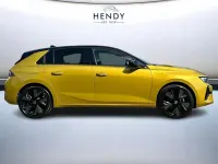 Used Vauxhall Astra 113 kW (154 HP) 2025 Yellow Hatchback