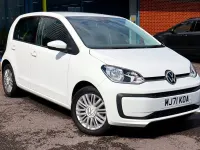 Begagnad VW up! 65 HK (47 kW) 2021 Vit Halvkombi