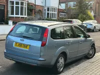 Used Ford Focus Ghia 145 HP (106 kW) 2006 Blue Estate