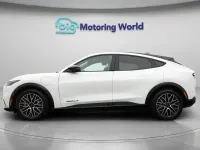 Usado Ford Mustang Mach-E Extended Range 216 kW (294 HP) 2025 SUV