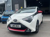 Used Toyota Aygo Trend 71 HP (52 kW) 2019 White Hatchback
