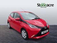 Used Toyota Aygo X-play 69 HP (50 kW) 2015 Red Hatchback