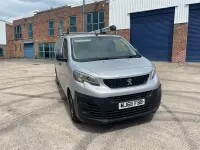 Used Peugeot Expert 2018 Silver Van