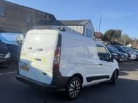 Used Ford Transit Connect 100 HP (73 kW) 2017 White MPV