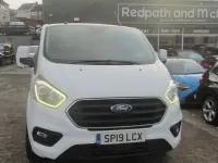 Used Ford Transit Custom Limited 170 HP (125 kW) 2019 White Van