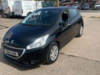 Usado Peugeot 208 Access 82 HP (60 kW) 2014 Preto Citadino