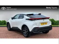 Used Toyota C-HR Design 140 HP (102 kW) 2024 White SUV