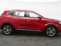 Used MG HS Excite 162 HP (119 kW) 2023 Red SUV