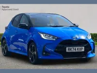 Used Toyota Yaris Edition 128 HP (94 kW) 2024 Blue Hatchback