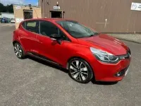 Used Renault Clio Dynamique 90 HP (66 kW) 2015 Red Hatchback
