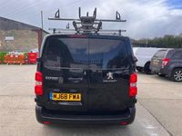 Second-hand Peugeot Expert 2019 Negru Van