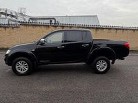 Used Mitsubishi L200 175 HP (128 kW) 2014 Black Pickup