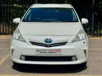 Used Toyota Prius+ 136 HP (100 kW) 2014 White MPV