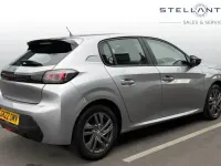 Gebraucht Peugeot 208 Active Premium 74 PS (54 kW) 2022 Kleinwagen