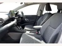 Used Toyota Yaris Hybrid Design 116 HP (85 kW) 2024 White Hatchback