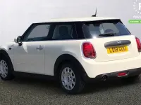 Used Mini ONE Classic 102 HP (75 kW) 2021 Hatchback