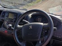 Used Peugeot Boxer 130 HP (95 kW) 2018 White Van