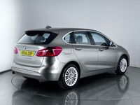 used BMW 218 2 Series i Luxury 5dr [Nav] Step Auto