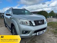 Used Nissan Navara Tekna 190 HP (139 kW) 2017 Silver Pickup