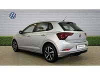 Begagnad VW Polo Life 95 HK (69 kW) 2023 Silver Halvkombi