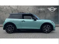 Used Mini Cooper Sport 147 kW (200 HP) 2025 Green Hatchback