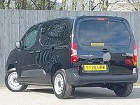 New Citroën Berlingo 100 HP (73 kW) 2026 Black MPV