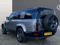 Used Land Rover Defender SE Dynamic 300 HP (220 kW) 2023 Estate