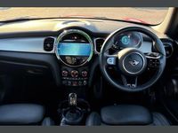 Used Mini Cooper Exclusive 134 HP (98 kW) 2023 Red Hatchback