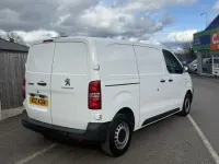 Gebraucht Peugeot Expert 2021 Weiß Van