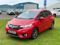 Używany Honda Jazz EX 102 KM (75 kW) 2017 Czerwony Hatchback