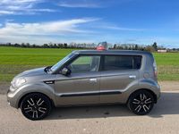 Used Kia Soul 126 HP (92 kW) 2009 Silver SUV