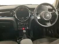 Used Mini Cooper Classic 134 HP (98 kW) 2023 Green Hatchback