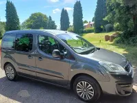 Used Peugeot TePee Allure 100 HP (73 kW) 2017 Estate