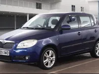 Używany Skoda Fabia 86 KM (63 kW) 2009 Niebieski Hatchback