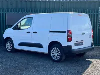 Used Citroën Berlingo 100 HP (73 kW) 2021 White MPV